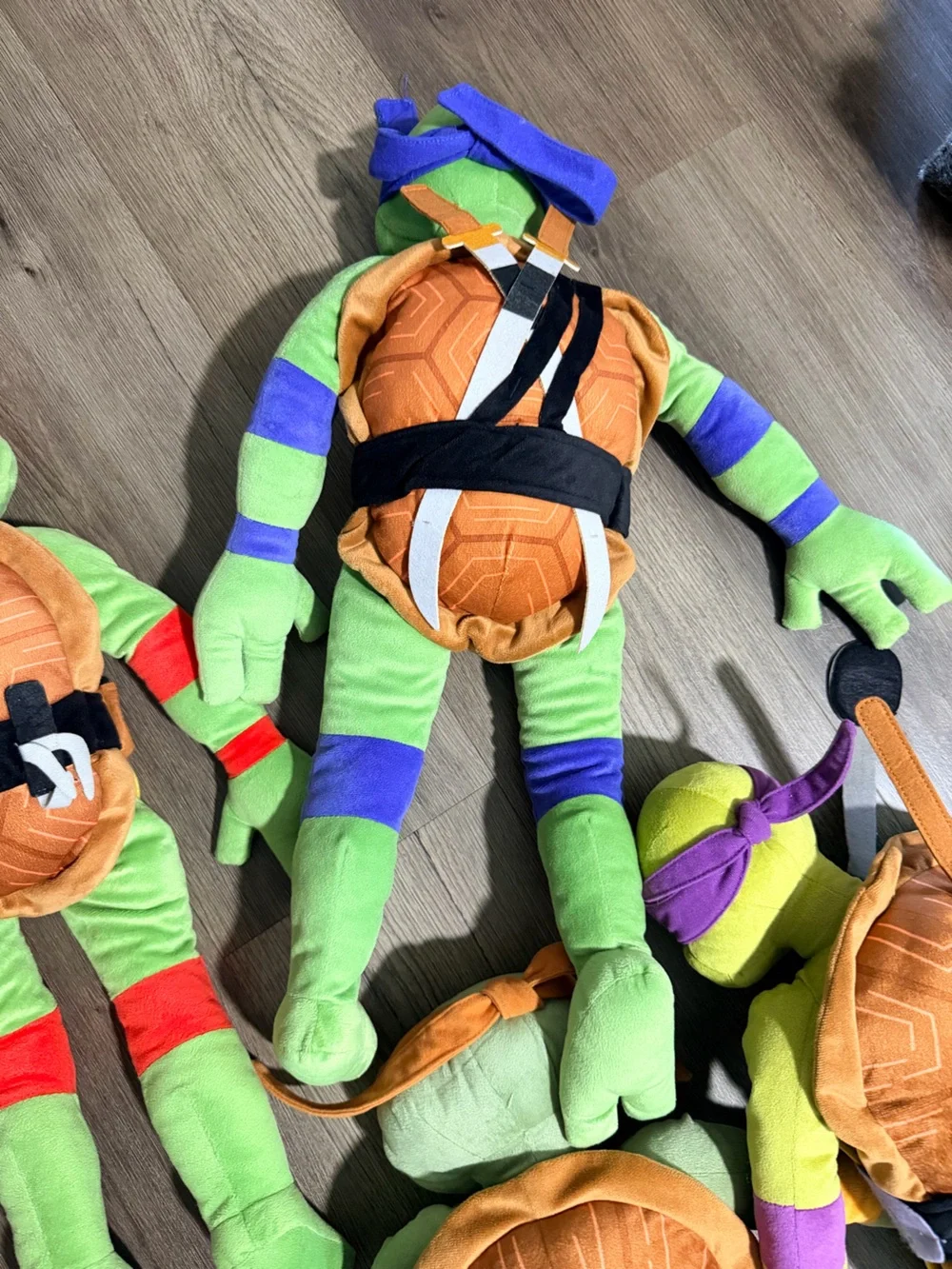 COMPLETE SET of 4 Teenage Mutant Ninja Turtles 26